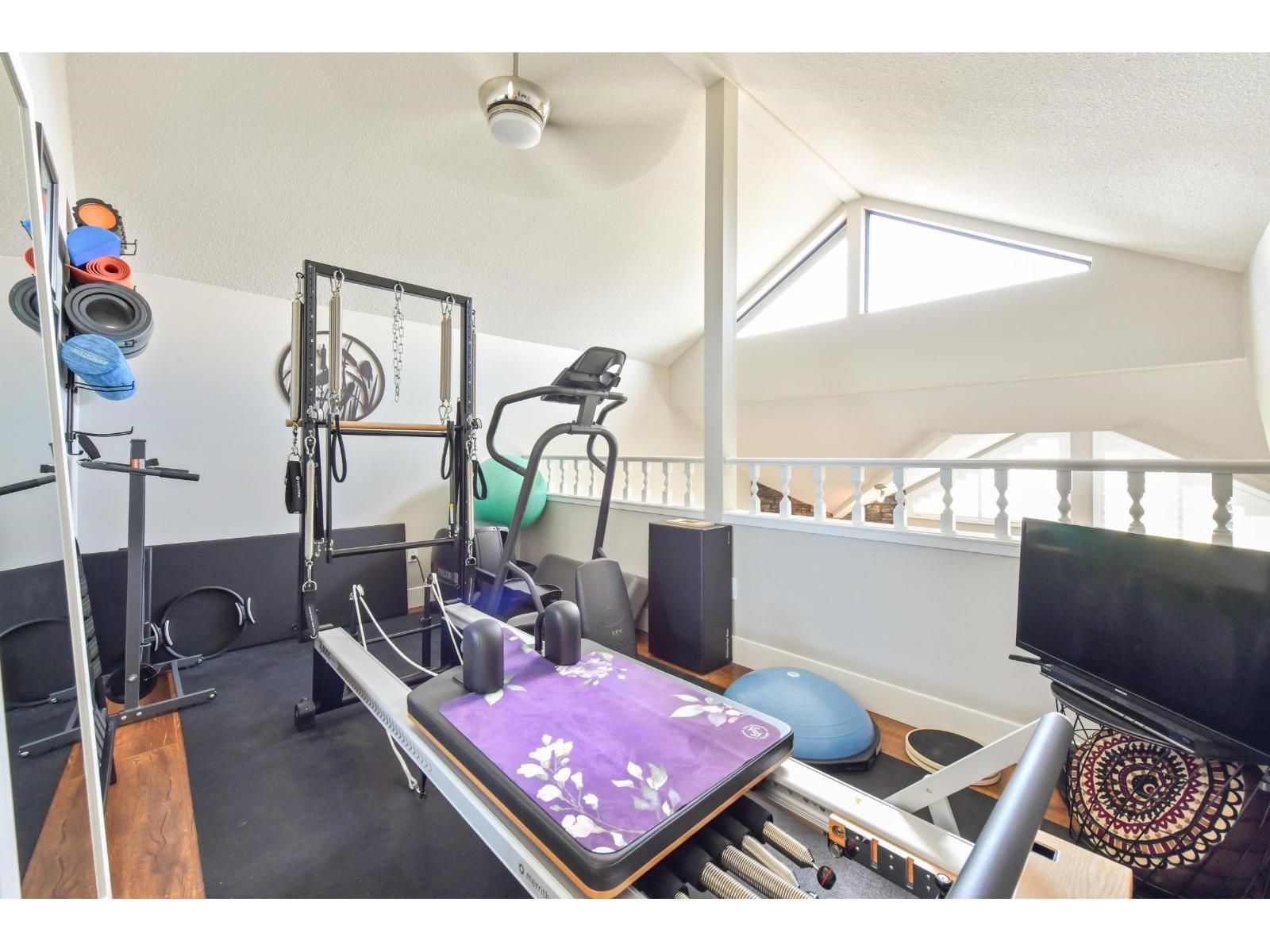 311 15270 17th Avenue, Surrey, British Columbia  V4A 1T9 - Photo 12 - R3129830