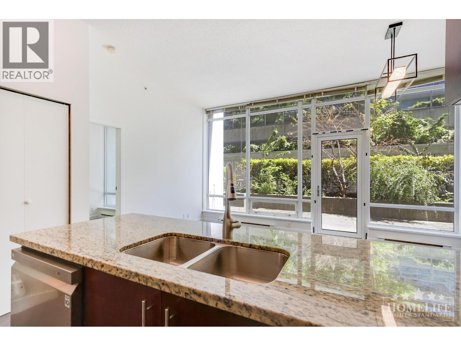 302 8280 Lansdowne Road, Richmond, British Columbia  V6X 0B2 - Photo 5 - R3129747