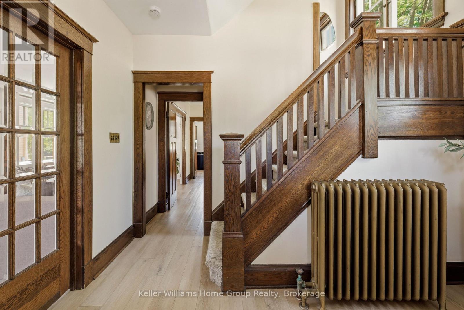 101 Park Street, Waterloo, Ontario  N2L 1Y3 - Photo 5 - X13223114