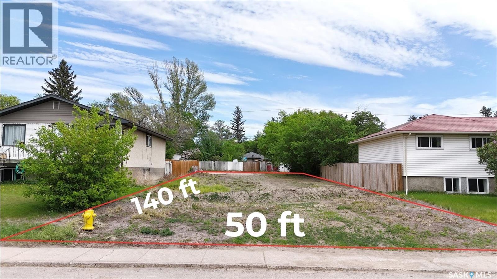 336 V Avenue S, Saskatoon, Saskatchewan  S7M 3E5 - Photo 2 - SK037801