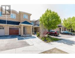 10 PALLESCHI DRIVE, Brampton, Ontario