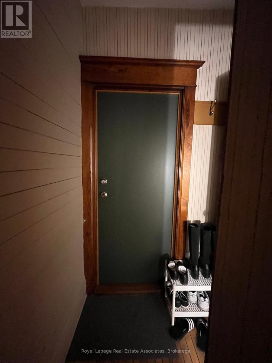 Main - 415 Lansdowne Avenue, Toronto, Ontario  M6H 3Y2 - Photo 17 - C13223112