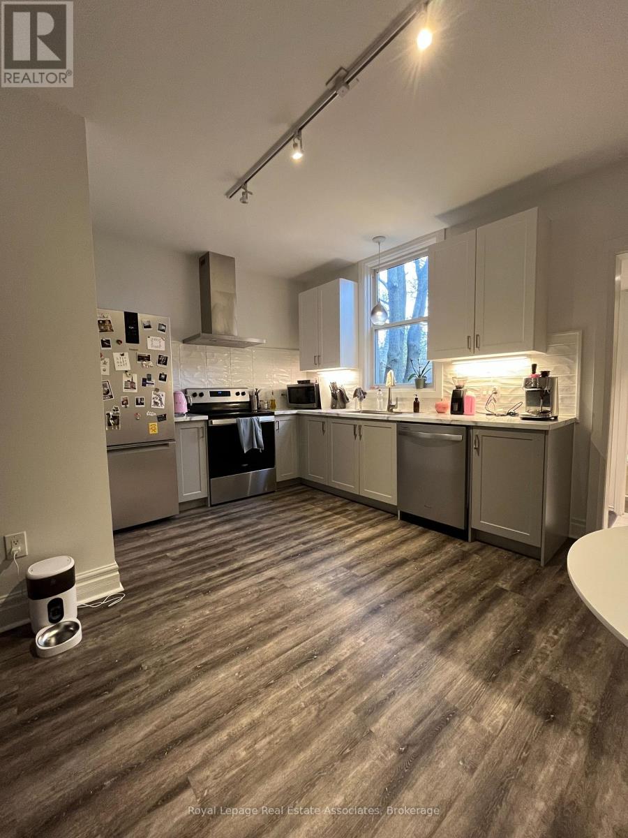 Main - 415 Lansdowne Avenue, Toronto, Ontario  M6H 3Y2 - Photo 7 - C13223112