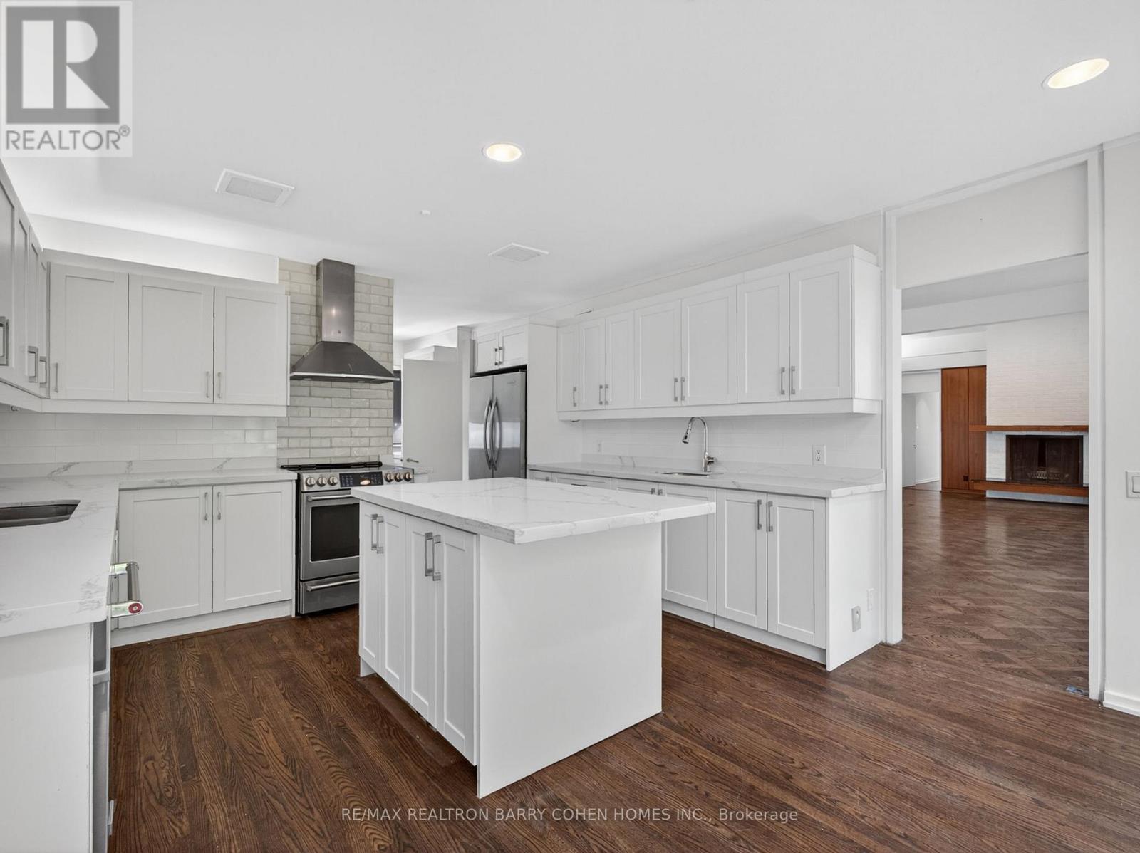 21 Tudor Gate, Toronto, Ontario  M2L 1N3 - Photo 12 - C13223226