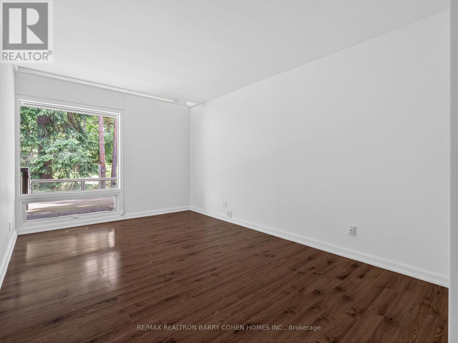21 Tudor Gate, Toronto, Ontario  M2L 1N3 - Photo 27 - C13223226