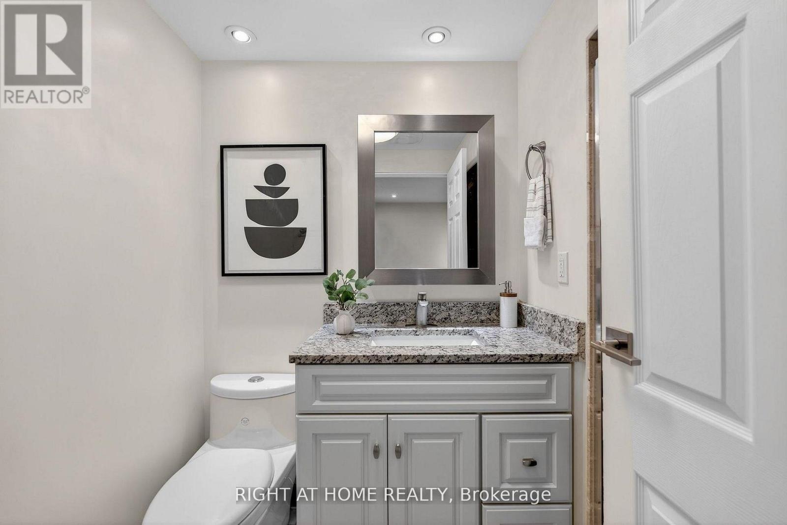 30 Ptarmigan Crescent, Toronto, Ontario  M3A 1W3 - Photo 7 - C13223248