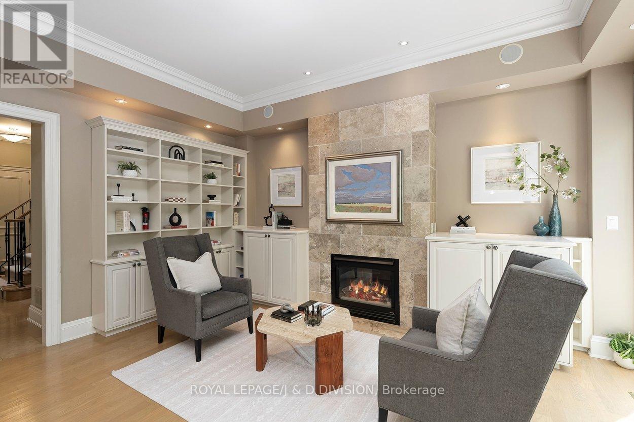 1022 Spadina Road, Toronto, Ontario  M5N 2M6 - Photo 11 - C13223266
