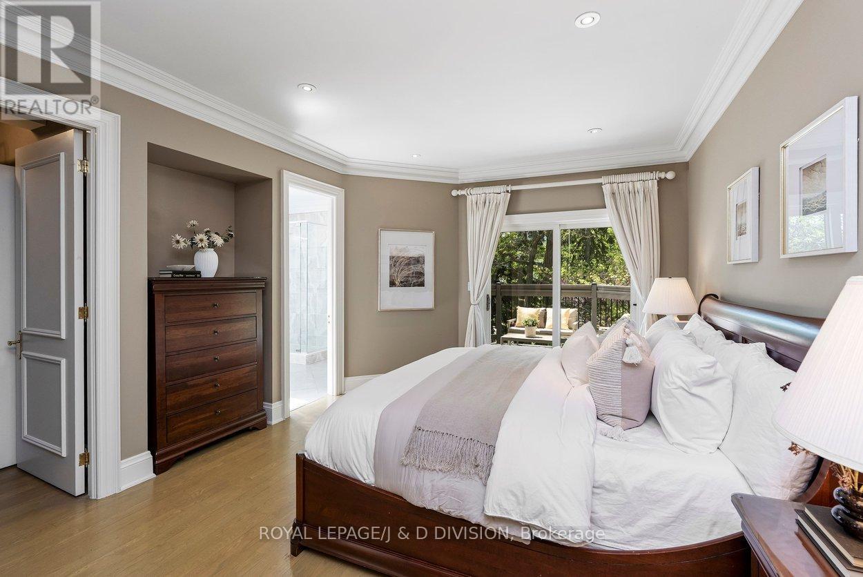 1022 Spadina Road, Toronto, Ontario  M5N 2M6 - Photo 24 - C13223266