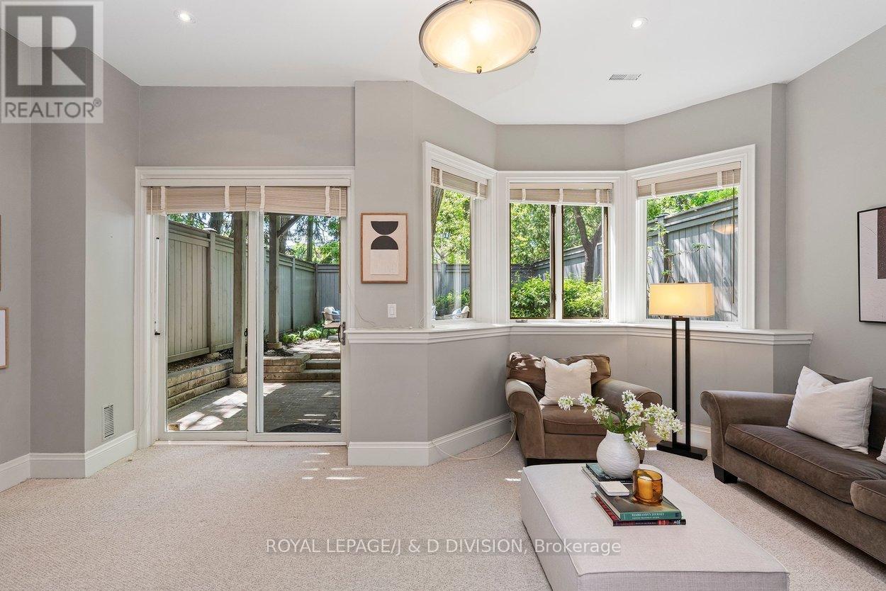 1022 Spadina Road, Toronto, Ontario  M5N 2M6 - Photo 38 - C13223266