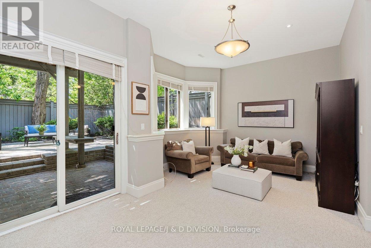 1022 Spadina Road, Toronto, Ontario  M5N 2M6 - Photo 39 - C13223266