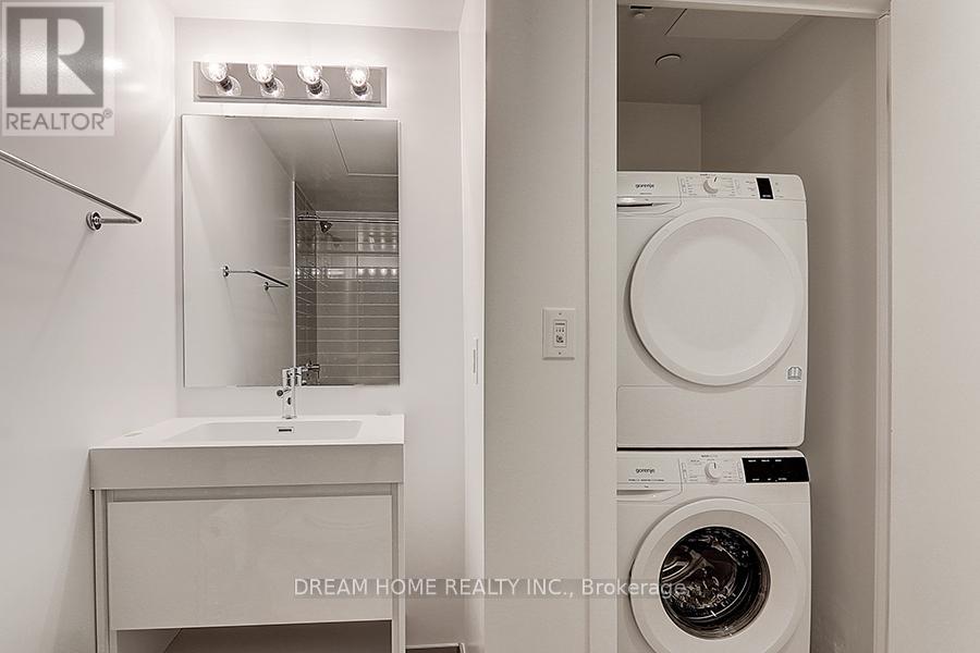 3304 - 159 Wellesley Street E, Toronto, Ontario  M4W 3C7 - Photo 25 - C13223274