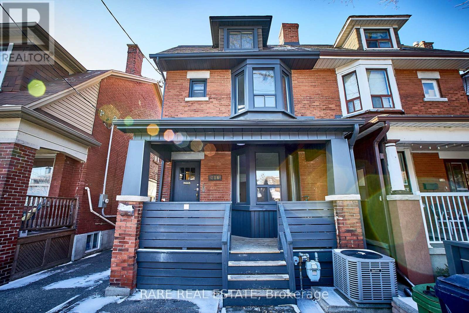 216 Oakwood Avenue, Toronto, Ontario  M6E 2V4 - Photo 10 - C13223378