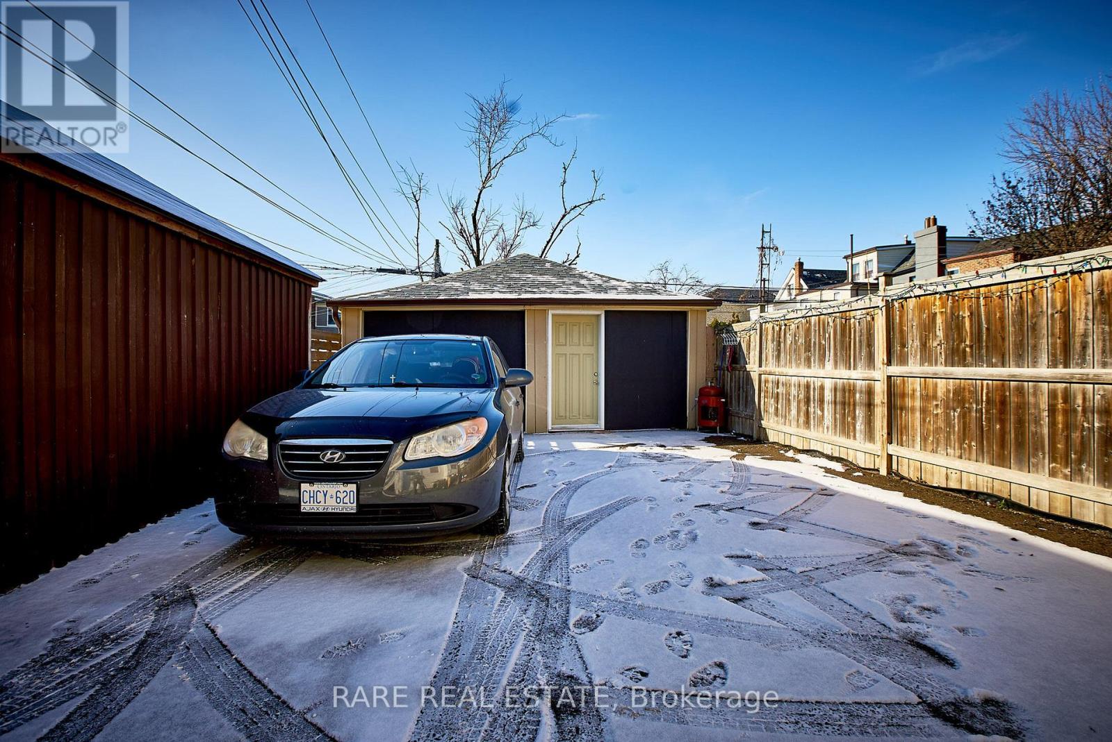 216 Oakwood Avenue, Toronto, Ontario  M6E 2V4 - Photo 26 - C13223378