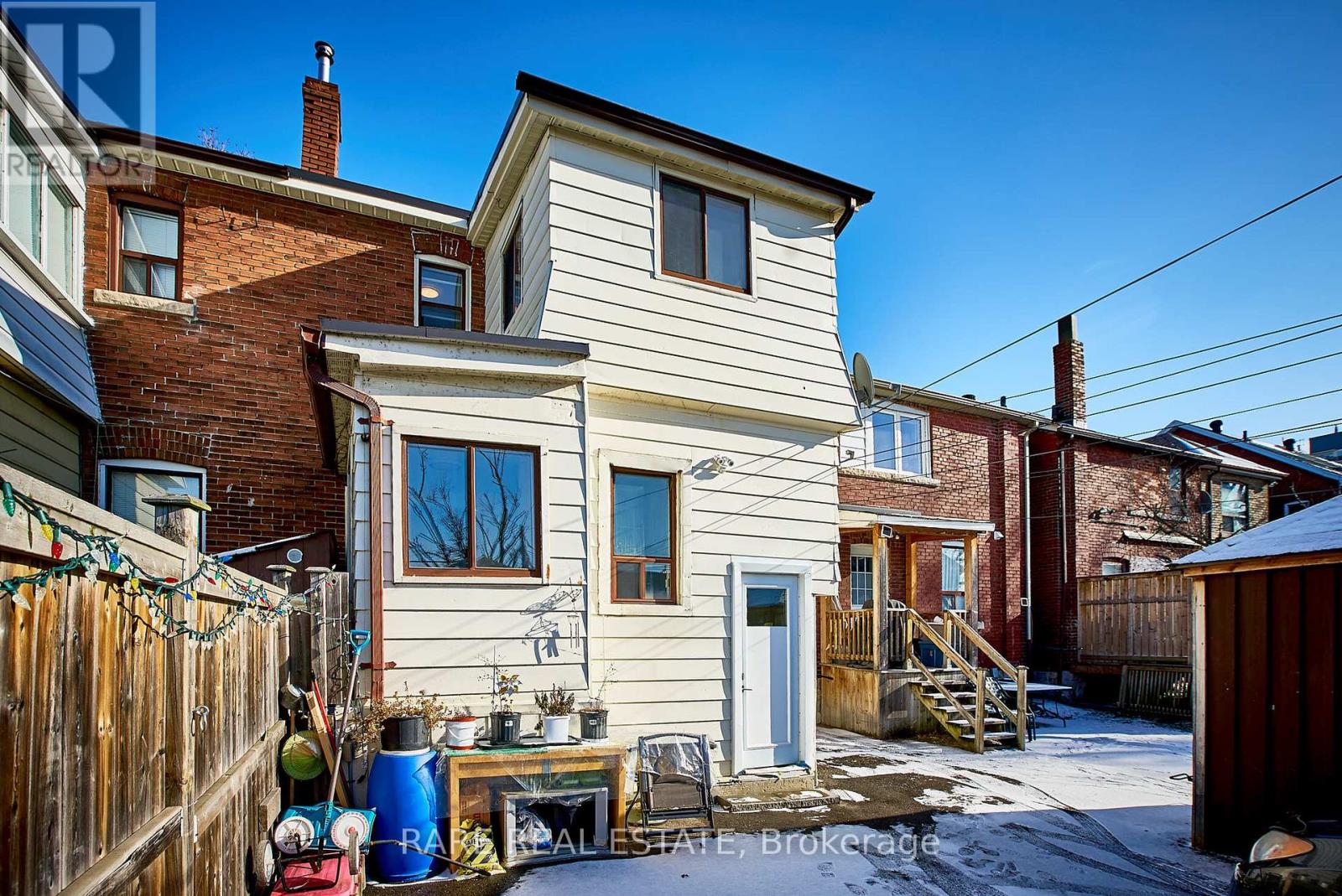 216 Oakwood Avenue, Toronto, Ontario  M6E 2V4 - Photo 28 - C13223378