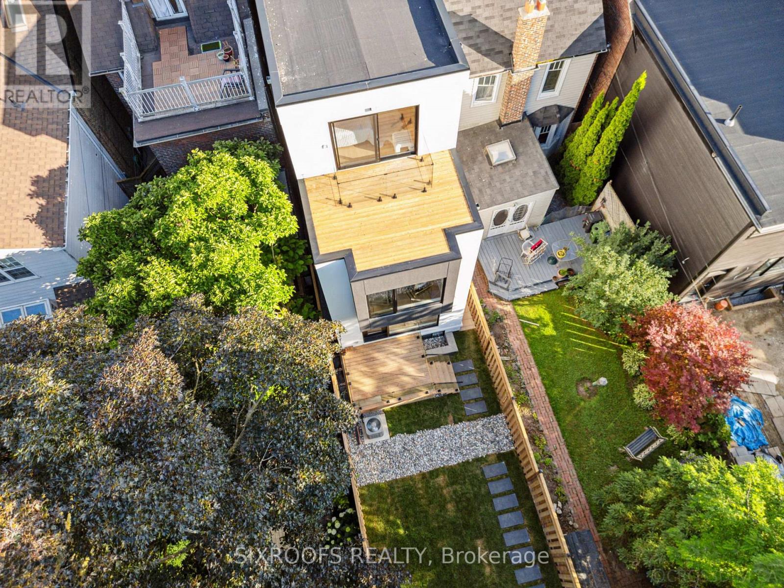 44a Alcina Avenue, Toronto, Ontario  M6G 2E8 - Photo 25 - C13223386