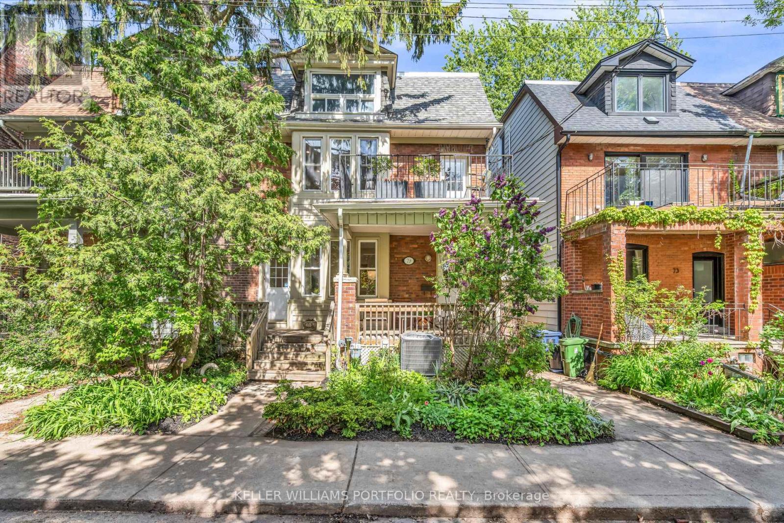 79 Gore Vale Avenue, Toronto, Ontario  M6J 2R5 - Photo 1 - C13223400