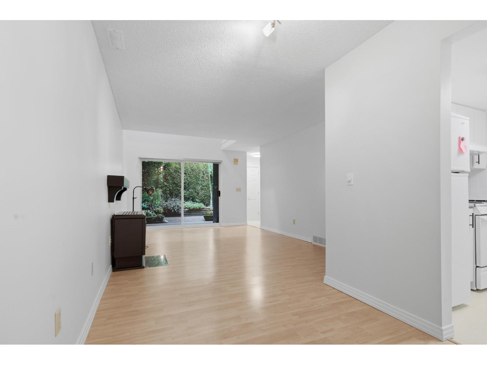1216 34909 Old Yale Road, Abbotsford, British Columbia V3G 2E7 - Photo 16 - R3128403