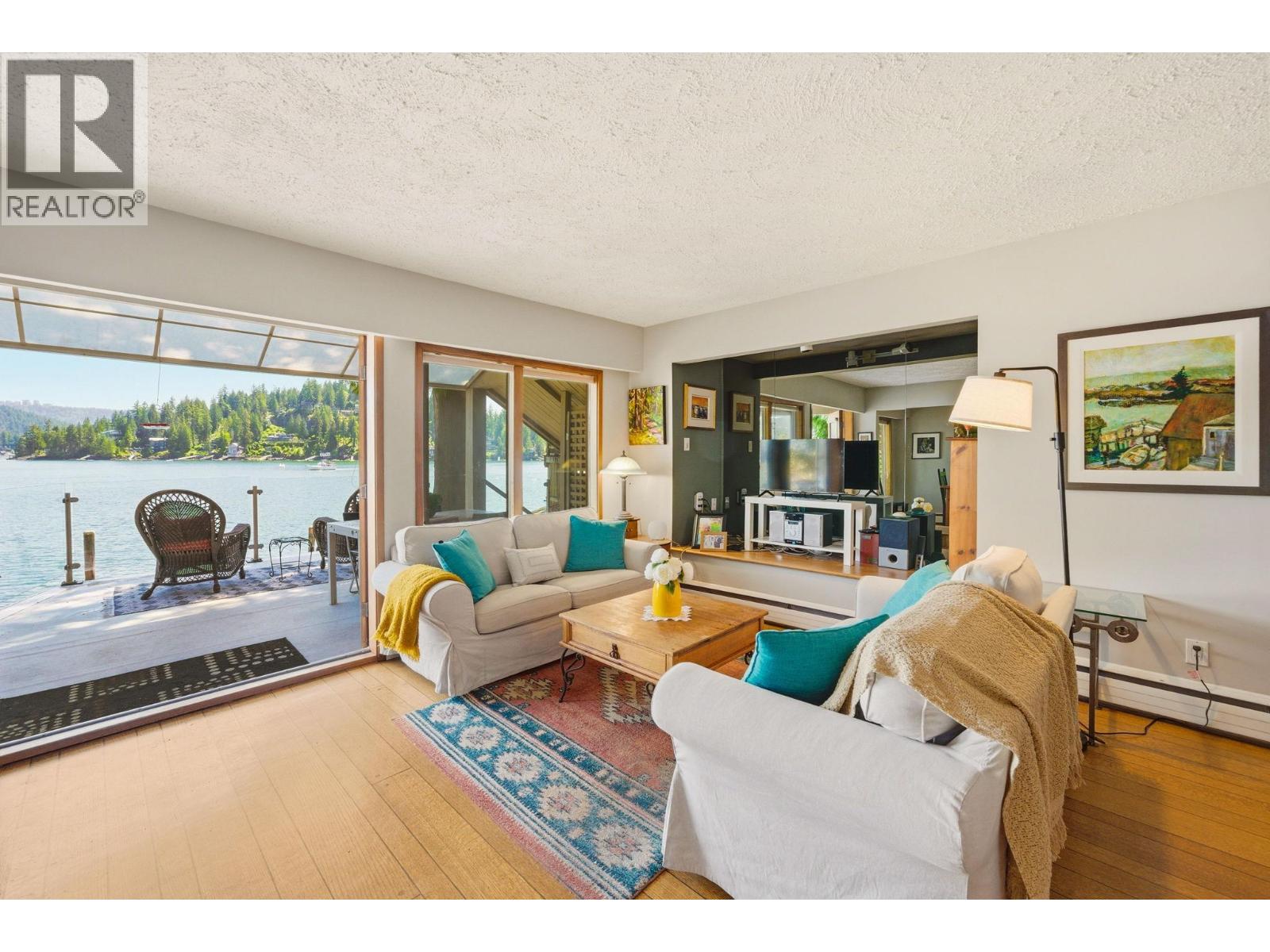 2848 Panorama Drive, North Vancouver, British Columbia  V7G 1V6 - Photo 14 - R3130161