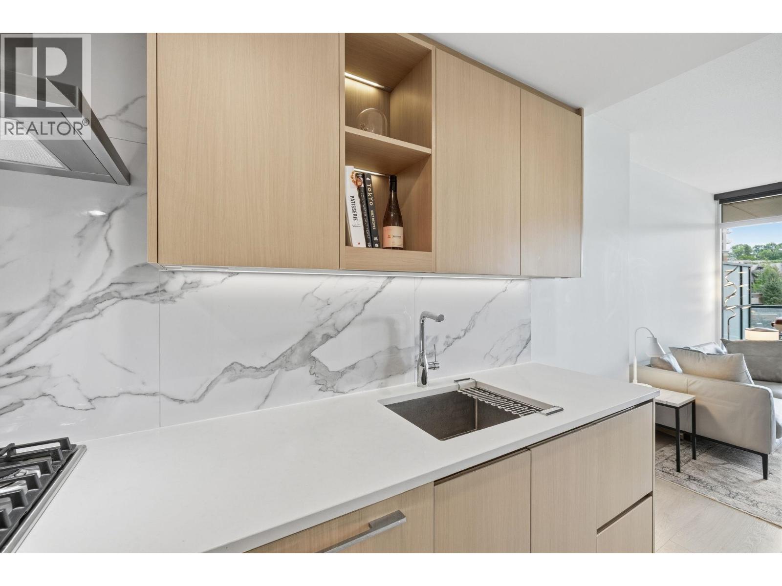 306 4880 Lougheed Highway, Burnaby, British Columbia  V5C 0N1 - Photo 7 - R3130081