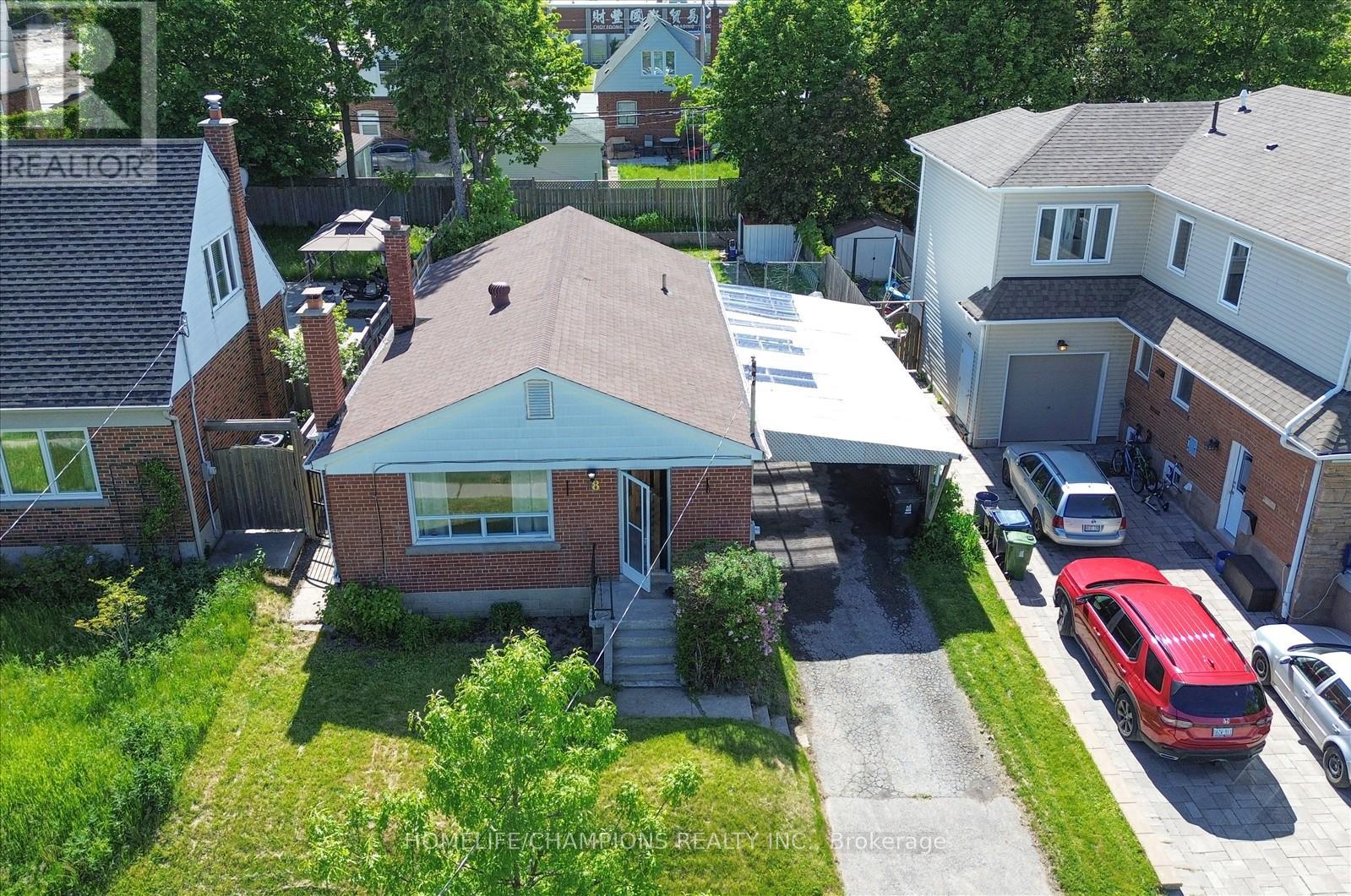 18 Bergen Road, Toronto, Ontario  M1P 1R9 - Photo 1 - E13223110