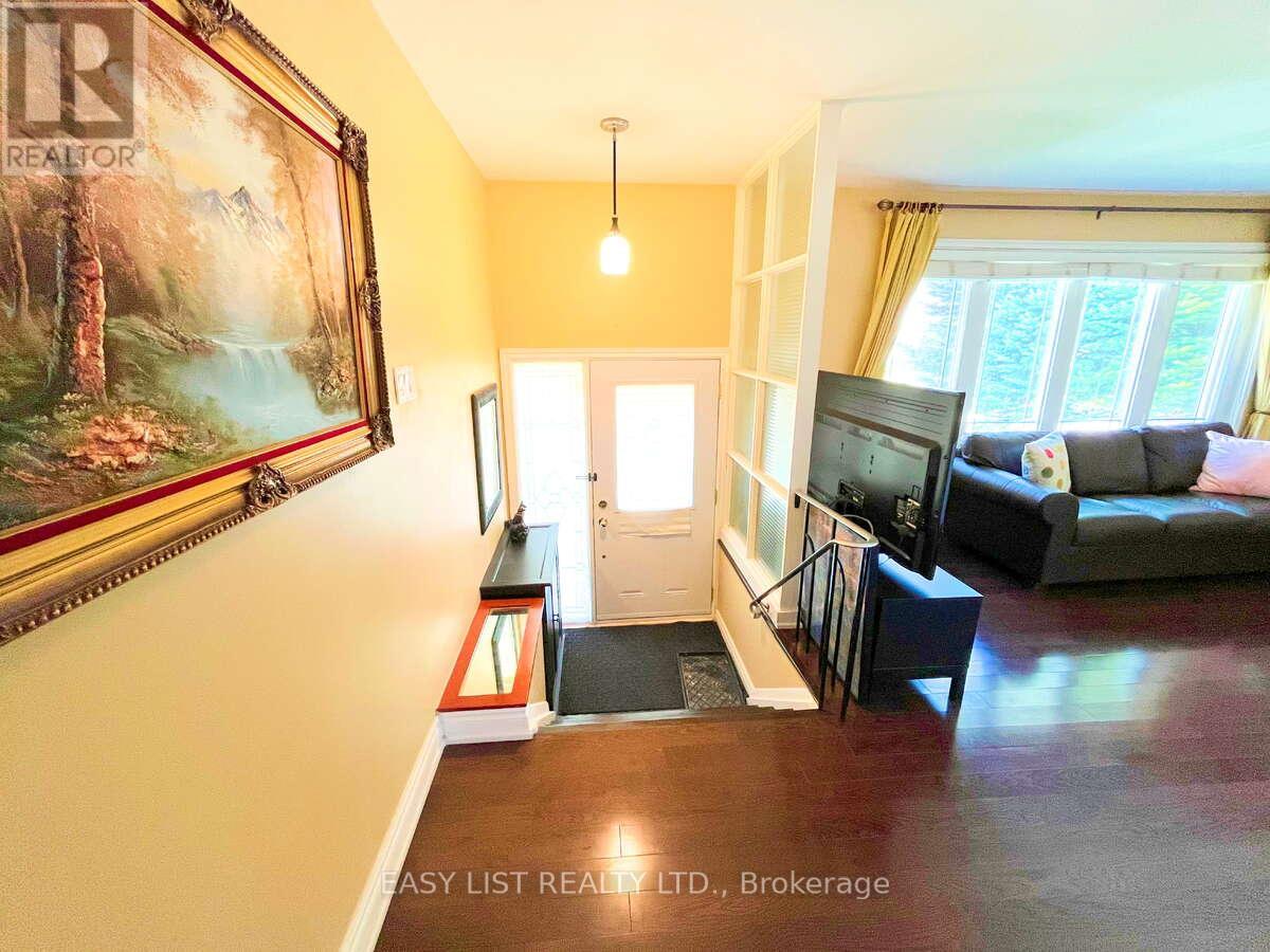 57 Kilbride Road, Toronto, Ontario  M1J 1X6 - Photo 4 - E13223206