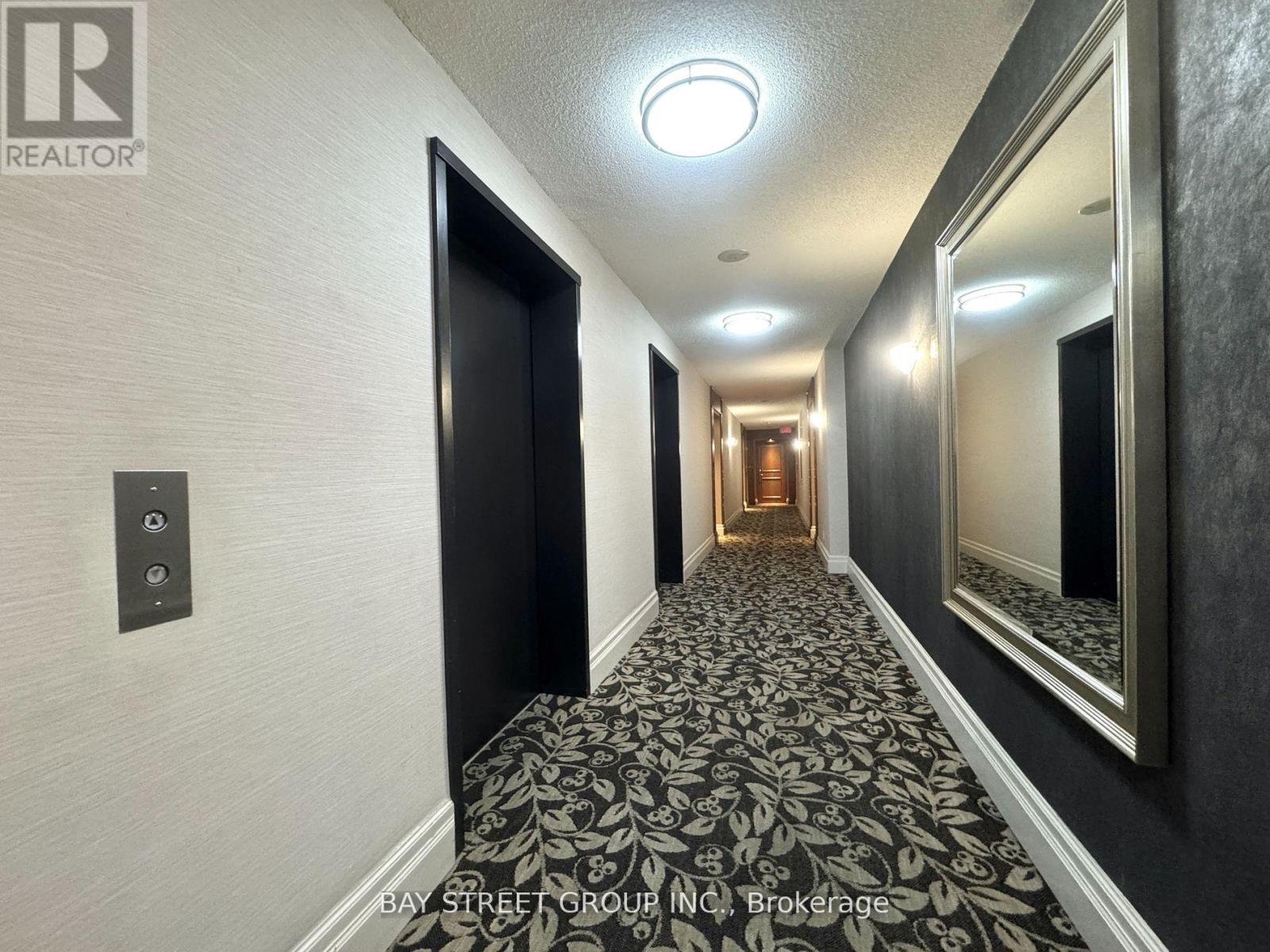Ph206 - 1 Lee Centre Drive, Toronto, Ontario  M1H 3J2 - Photo 4 - E13223290