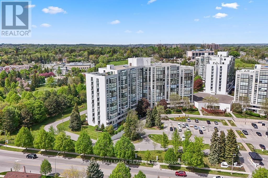 904 - 40 Harding Boulevard W, Richmond Hill, Ontario  L4C 9S5 - Photo 2 - N13223076