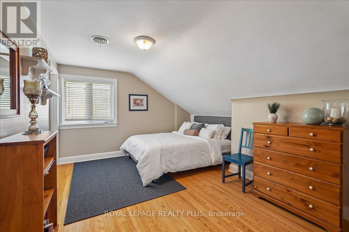 42 Roseview Avenue, Richmond Hill, Ontario  L4C 1C7 - Photo 24 - N13223096