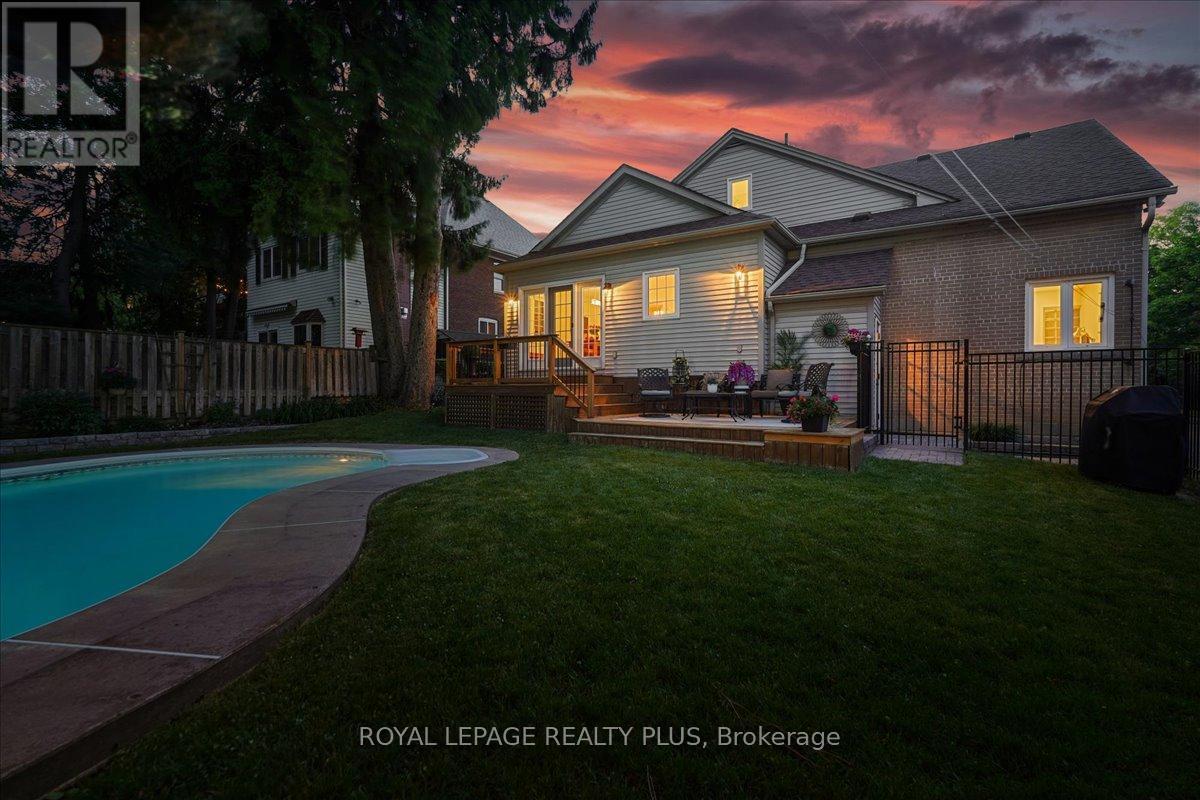 42 Roseview Avenue, Richmond Hill, Ontario  L4C 1C7 - Photo 42 - N13223096