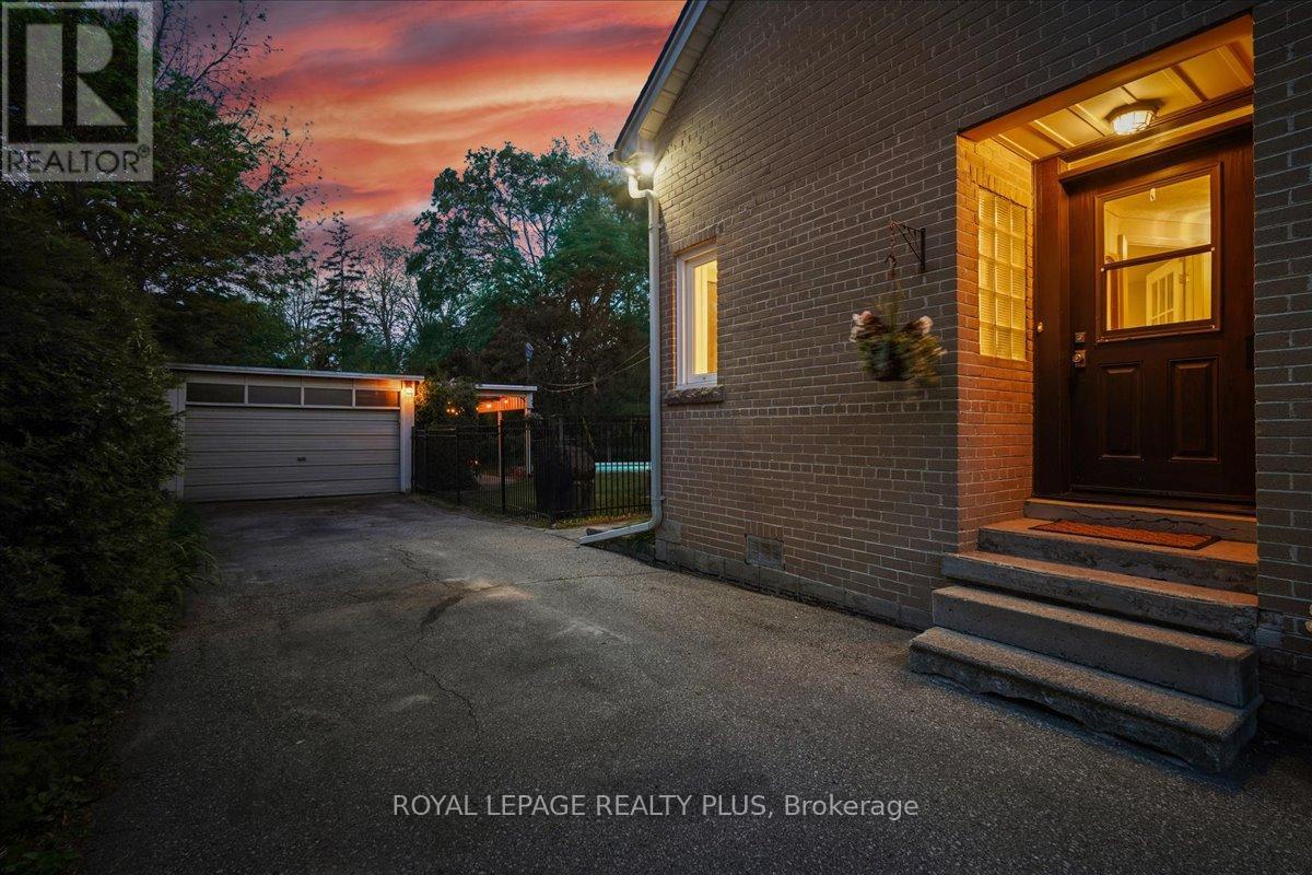 42 Roseview Avenue, Richmond Hill, Ontario  L4C 1C7 - Photo 43 - N13223096