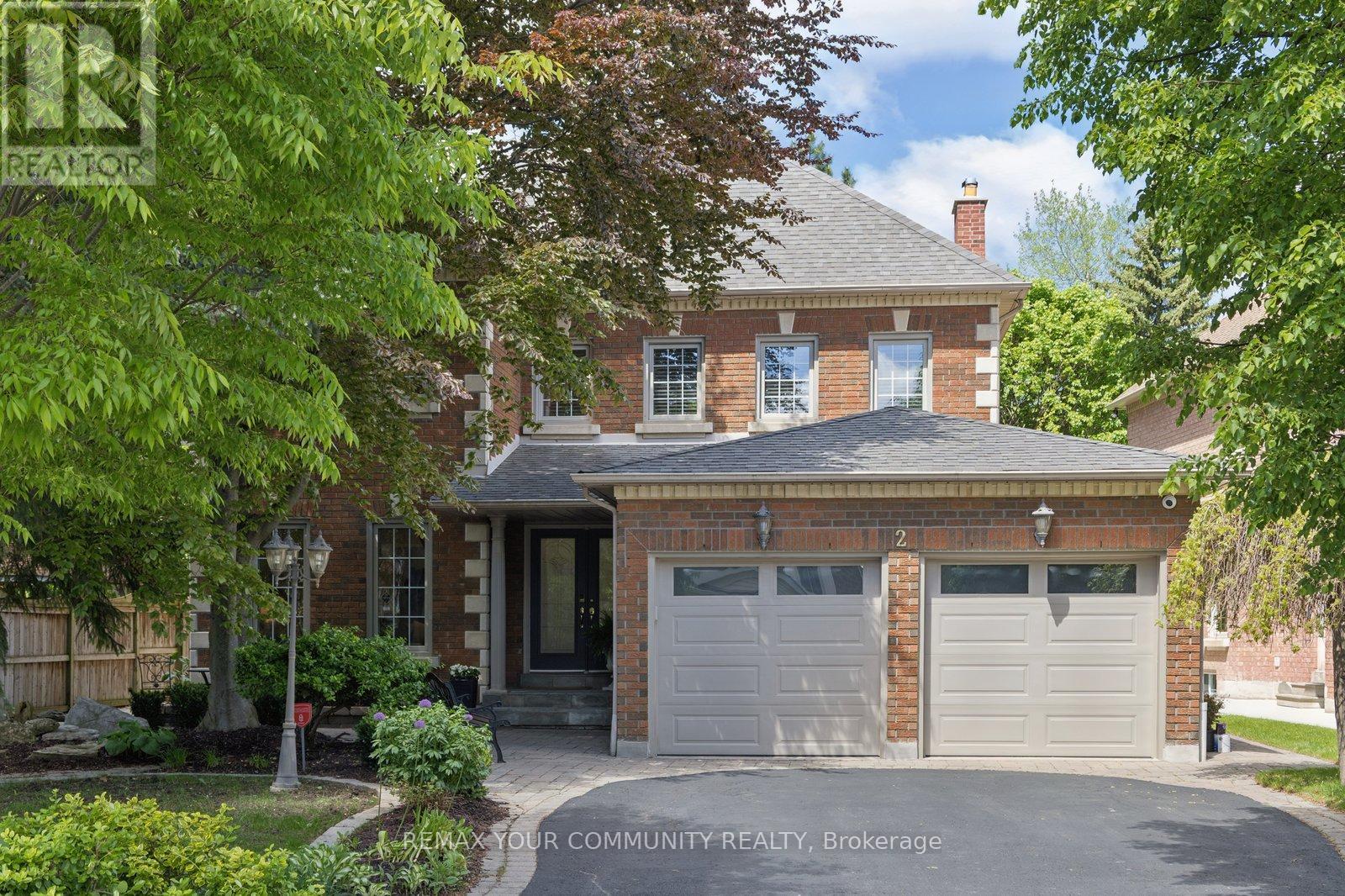 2 RIGGS COURT, Richmond Hill, Ontario