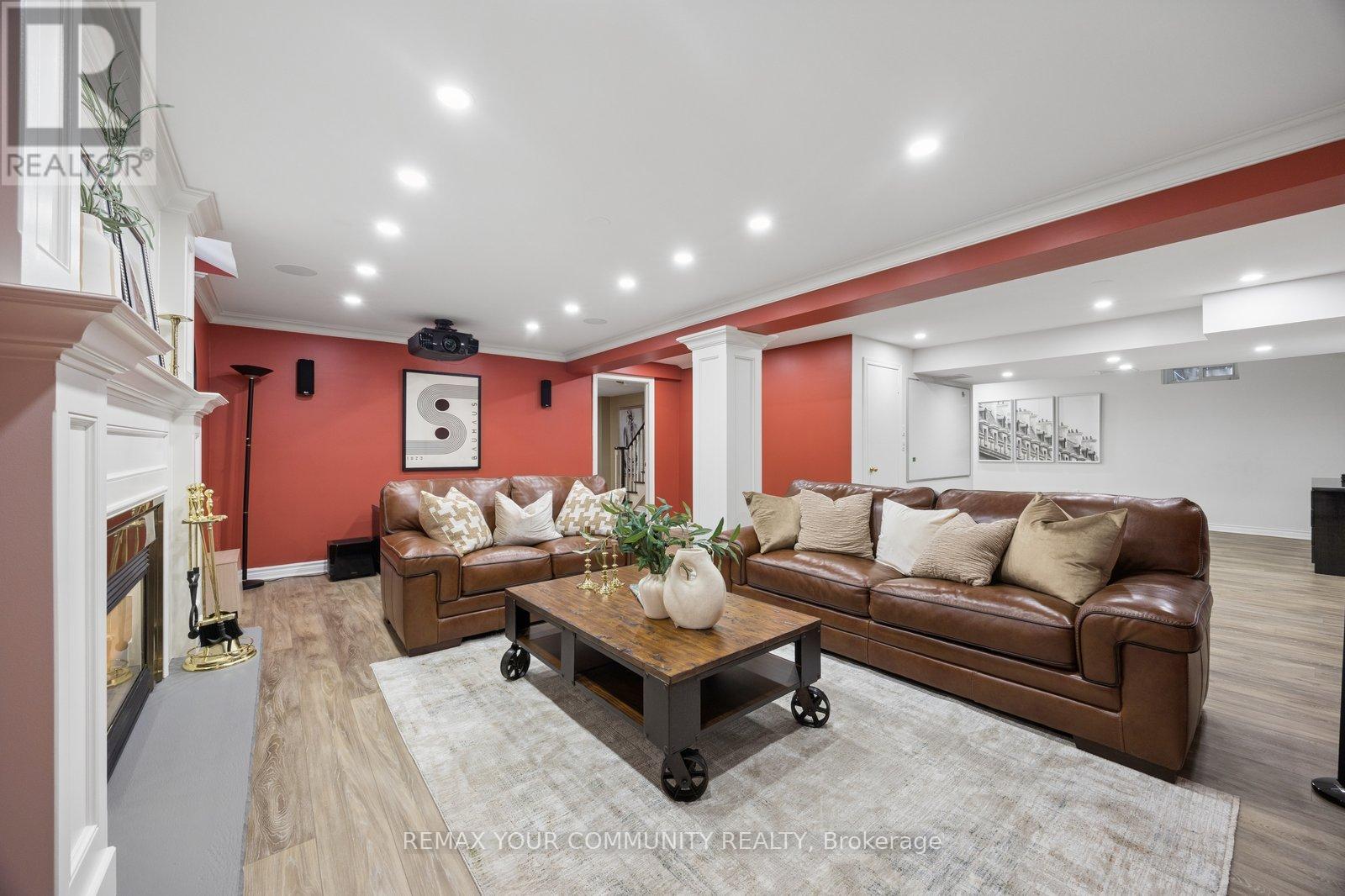 2 Riggs Court, Richmond Hill, Ontario  L4C 9N7 - Photo 42 - N13223174