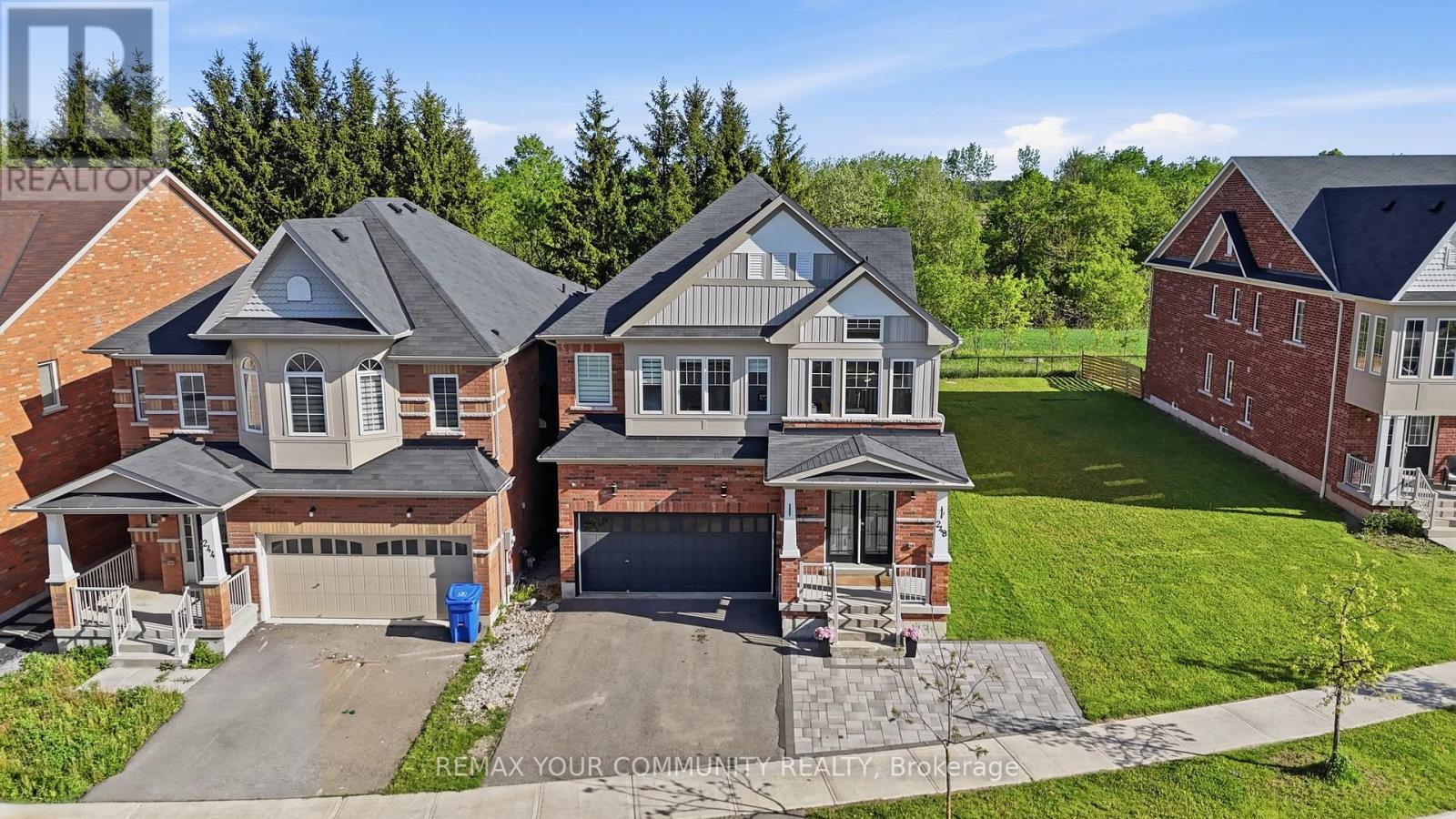 248 Greenwood Road, Whitchurch-Stouffville, Ontario  L4A 0N8 - Photo 2 - N13223196