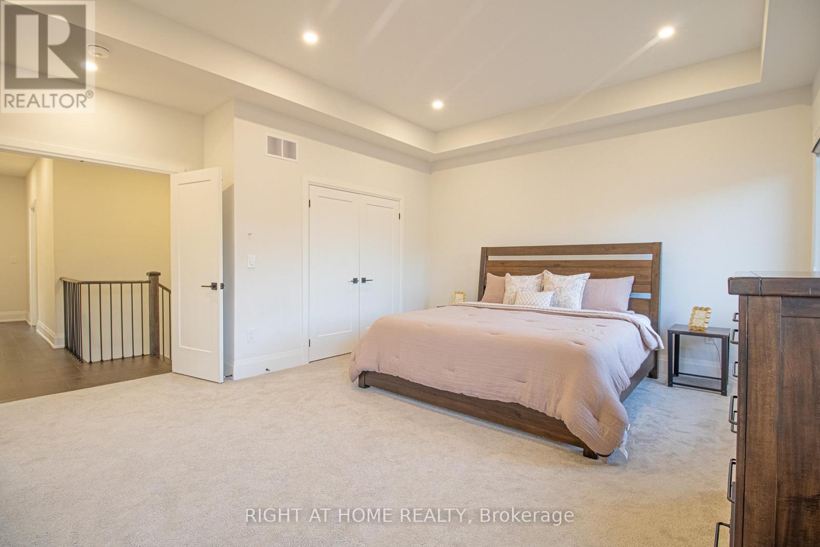 43 Longworth Avenue, Richmond Hill, Ontario  L4E 1J2 - Photo 22 - N13223356
