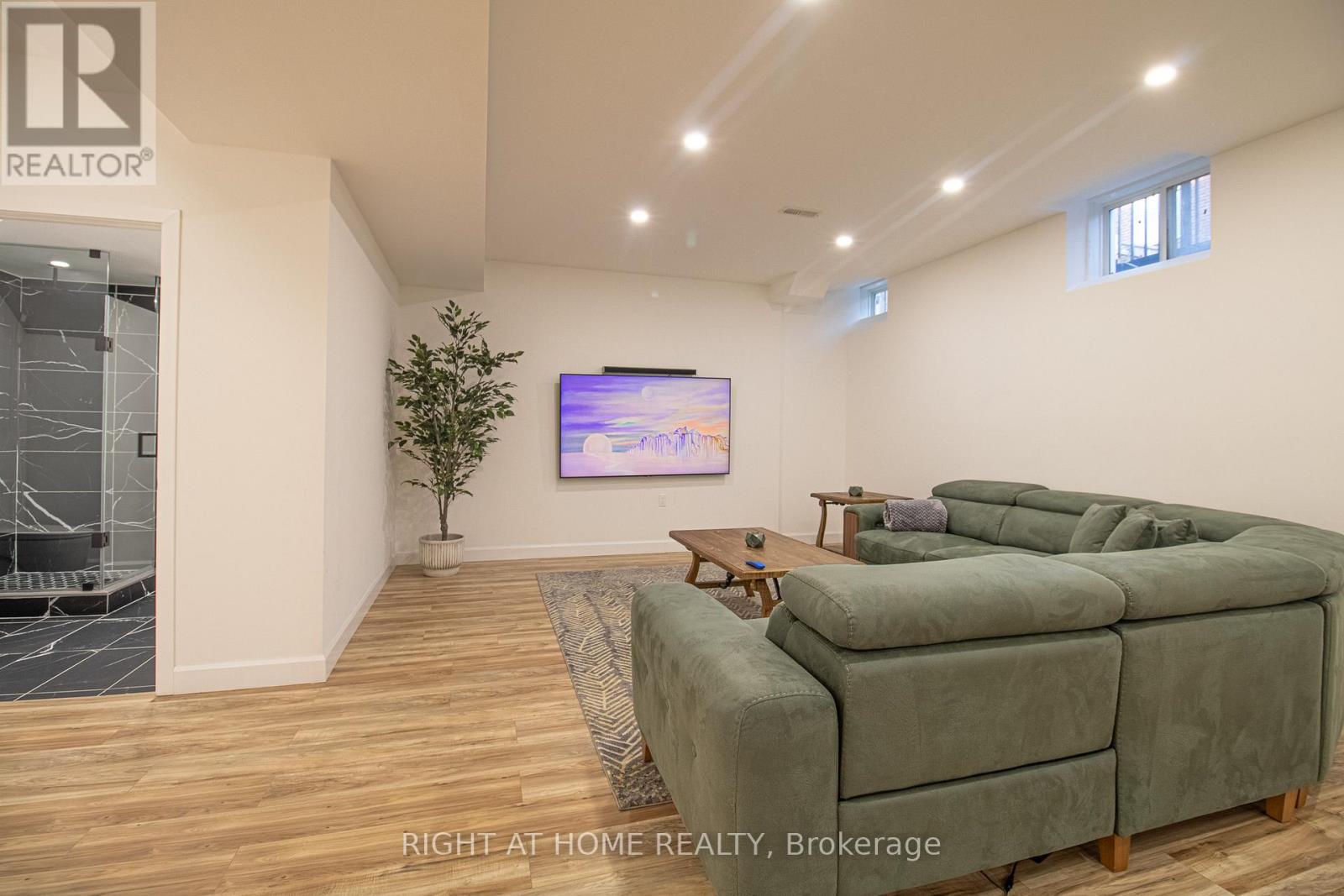 43 Longworth Avenue, Richmond Hill, Ontario  L4E 1J2 - Photo 43 - N13223356