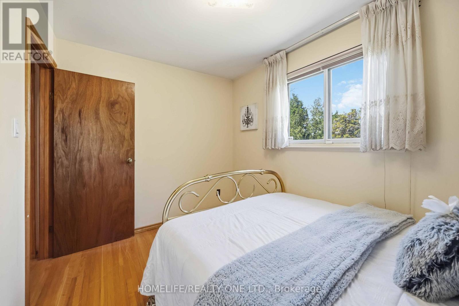 40 Wheatsheaf Crescent, Toronto, Ontario  M3N 1P6 - Photo 16 - W13222708