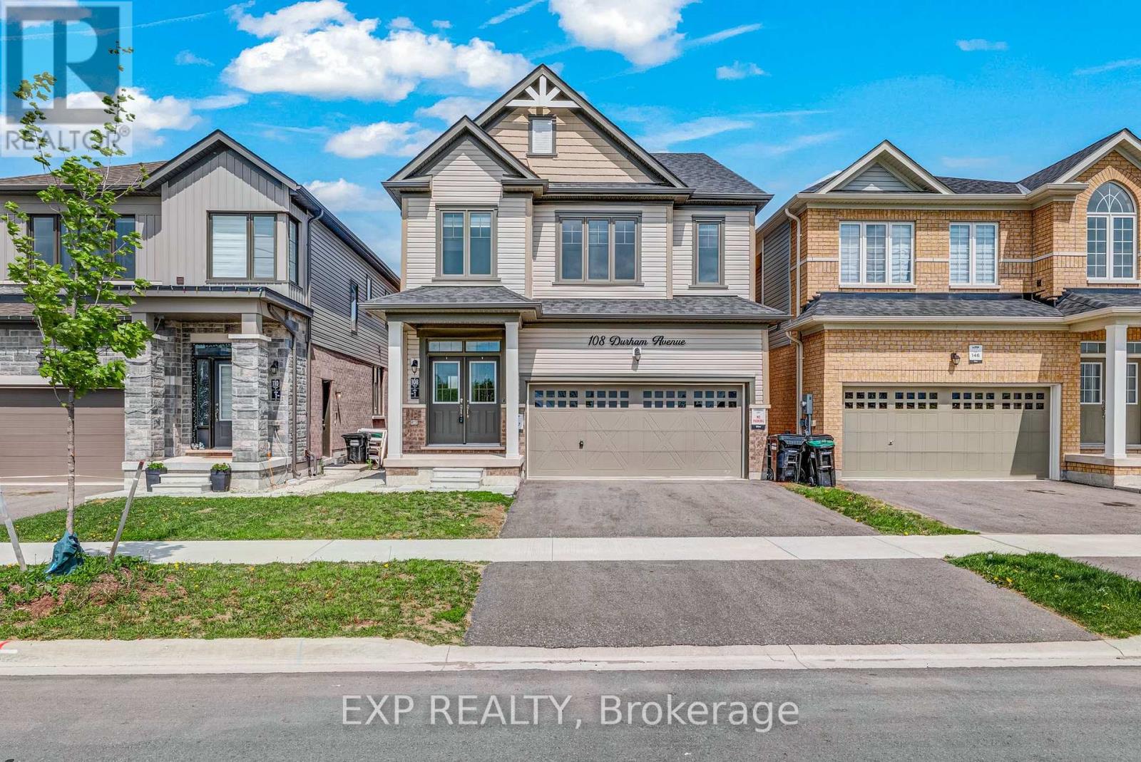 108 Durham Avenue, Barrie, Ontario  L9J 0L8 - Photo 2 - S13223302
