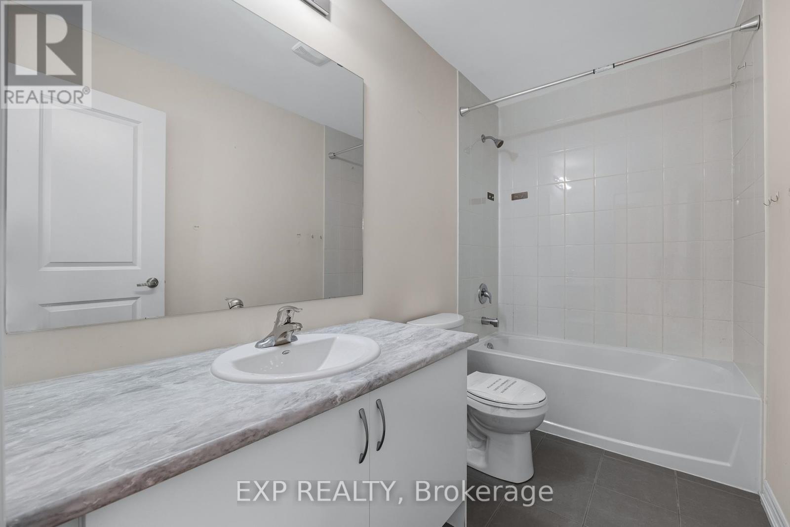 108 Durham Avenue, Barrie, Ontario  L9J 0L8 - Photo 31 - S13223302
