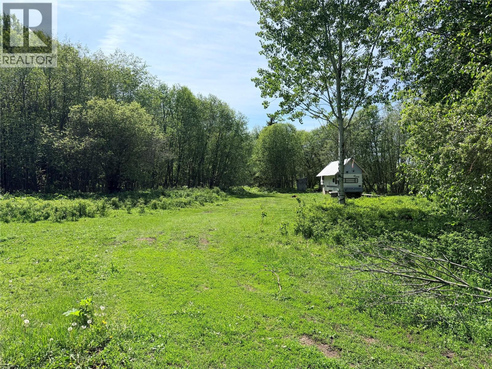 6058 Robbins Range Road, Kamloops, British Columbia  V0E 2M0 - Photo 13 - 10389629