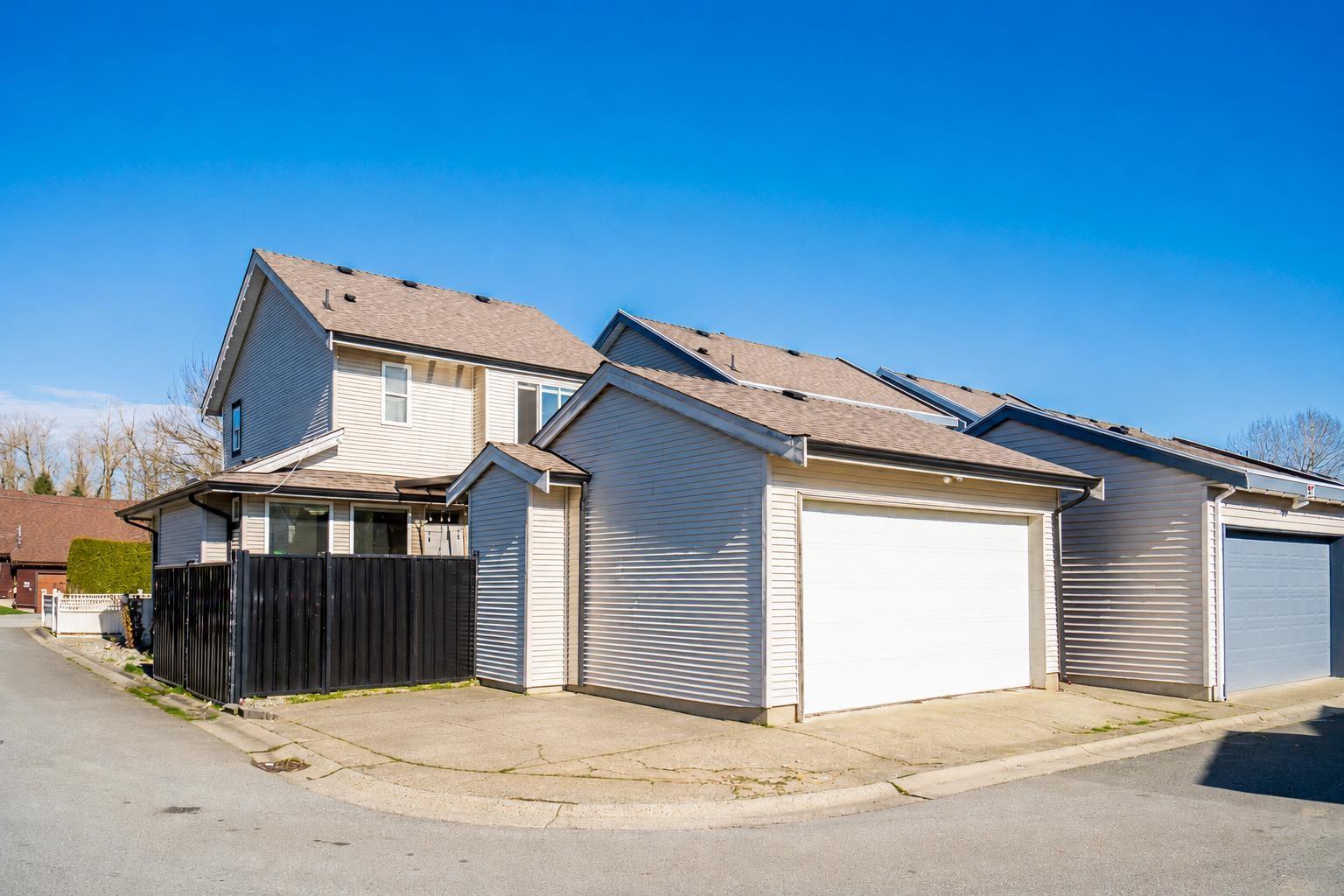 19914 73a Avenue, Langley, British Columbia  V2Y 3J3 - Photo 33 - R3129904