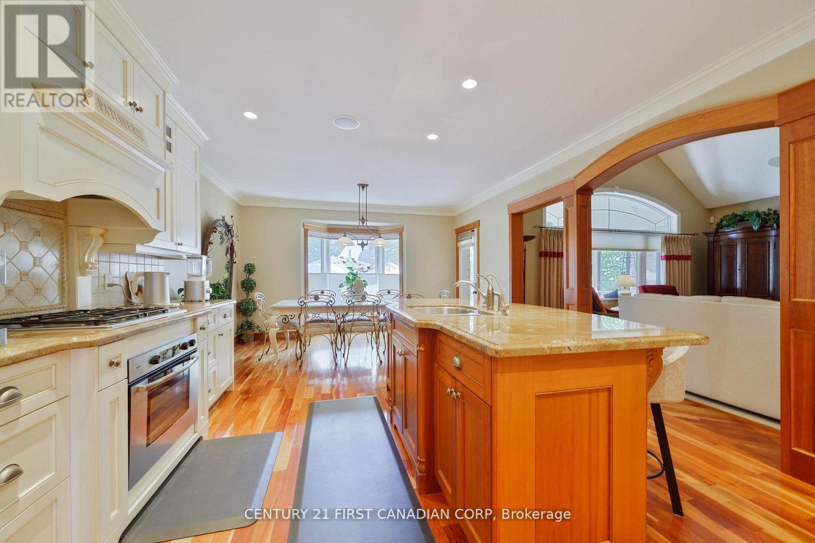 2091 Valleyrun Boulevard, London North, Ontario  N6G 5M7 - Photo 18 - X13223506