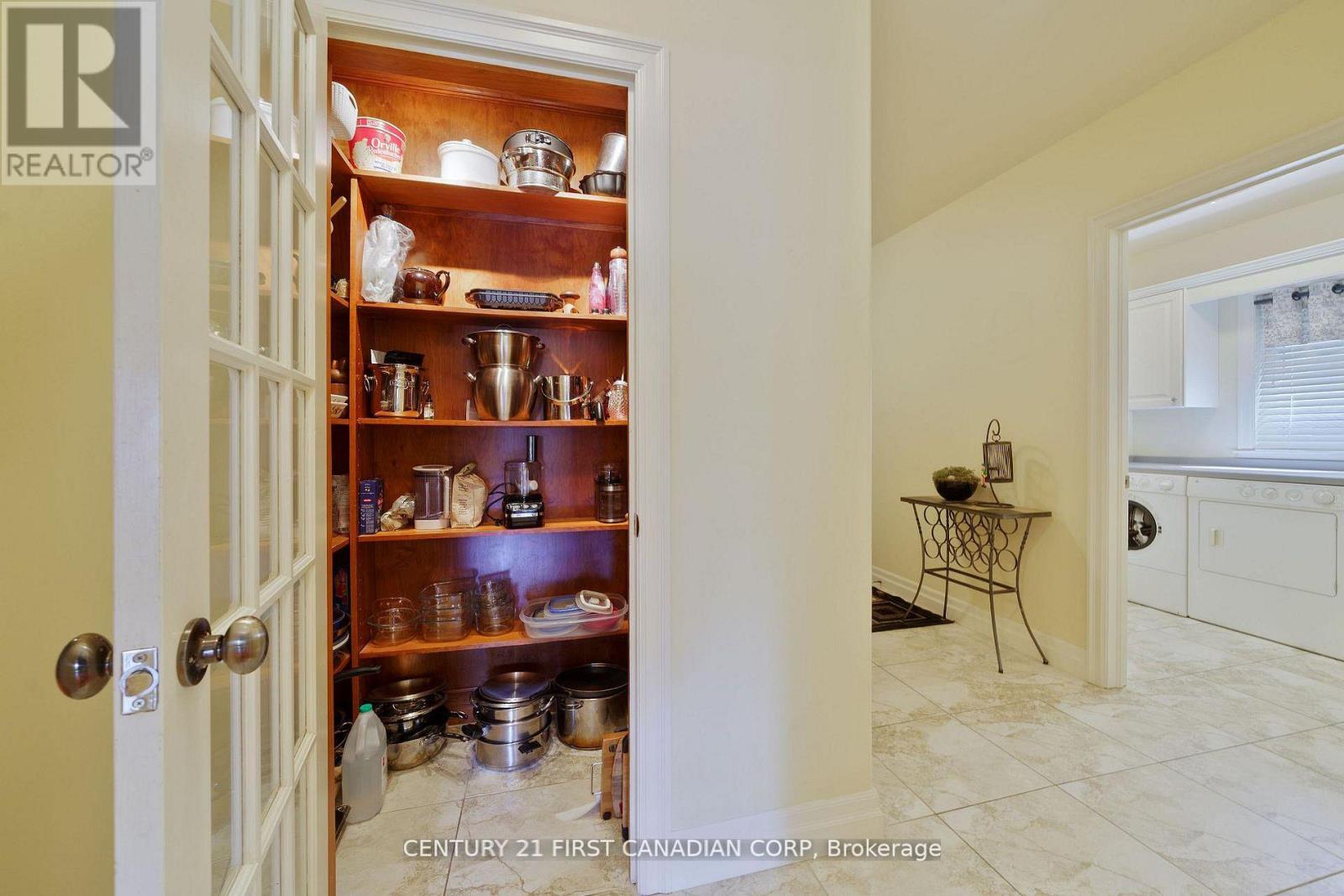 2091 Valleyrun Boulevard, London North, Ontario  N6G 5M7 - Photo 21 - X13223506
