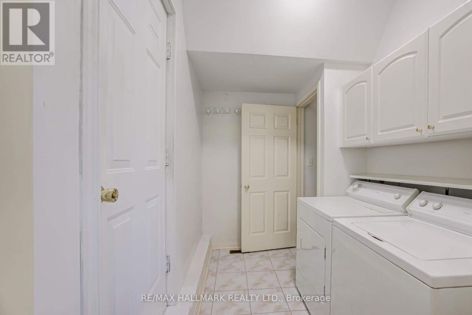 100 Narrow Valley Crescent, Brampton, Ontario  L6R 2M4 - Photo 36 - W13223098