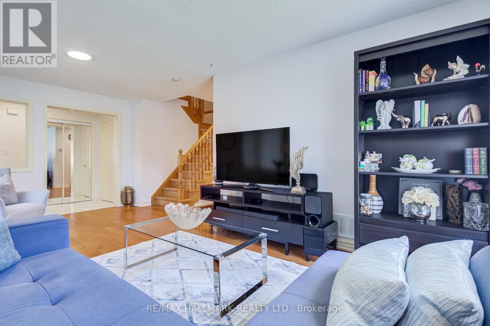 100 Narrow Valley Crescent, Brampton, Ontario  L6R 2M4 - Photo 9 - W13223098