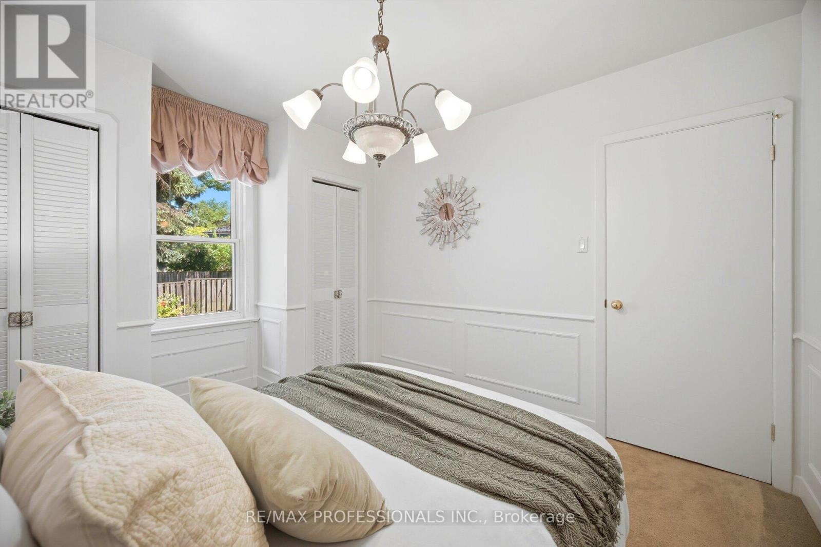 29 Westleigh Crescent, Toronto, Ontario  M8W 3Z6 - Photo 21 - W13223130