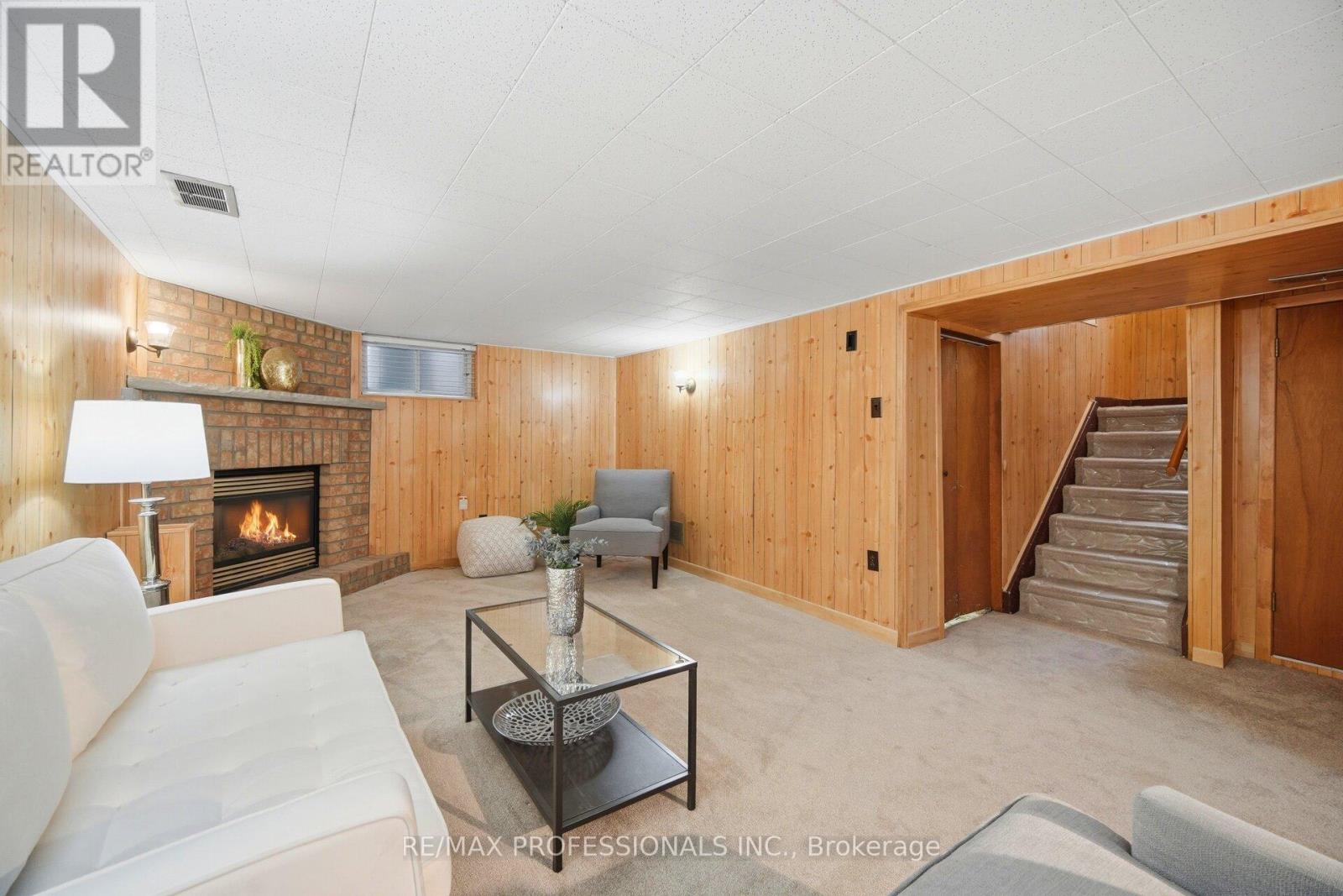 29 Westleigh Crescent, Toronto, Ontario  M8W 3Z6 - Photo 29 - W13223130