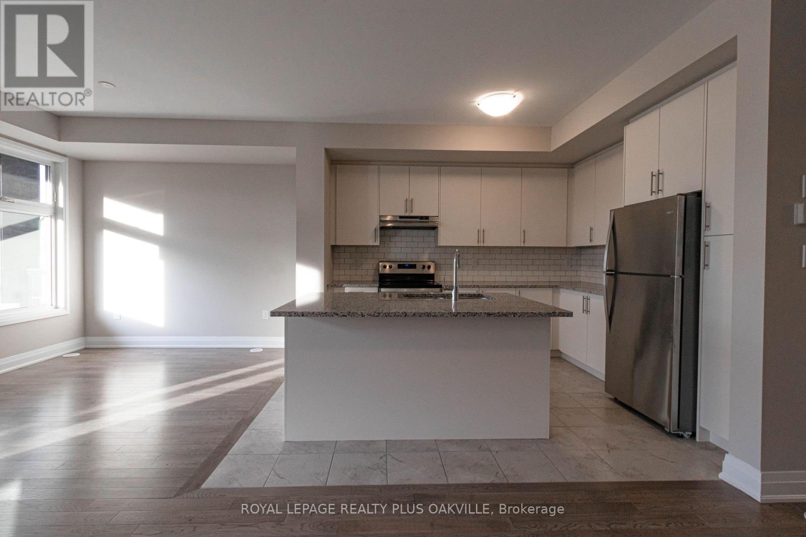 2468 Badger Crescent, Oakville, Ontario  L6M 5M1 - Photo 11 - W13223178