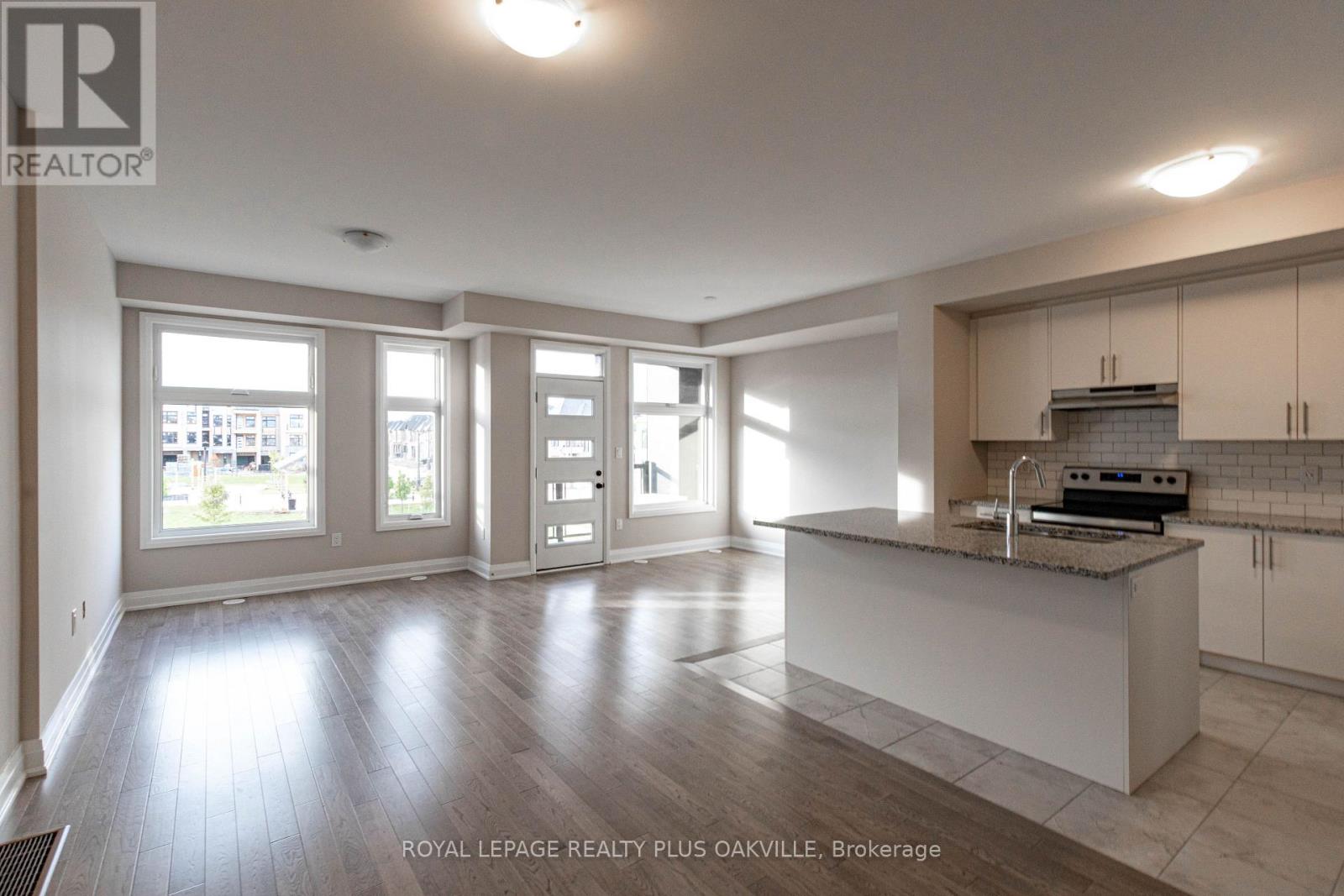 2468 Badger Crescent, Oakville, Ontario  L6M 5M1 - Photo 7 - W13223178