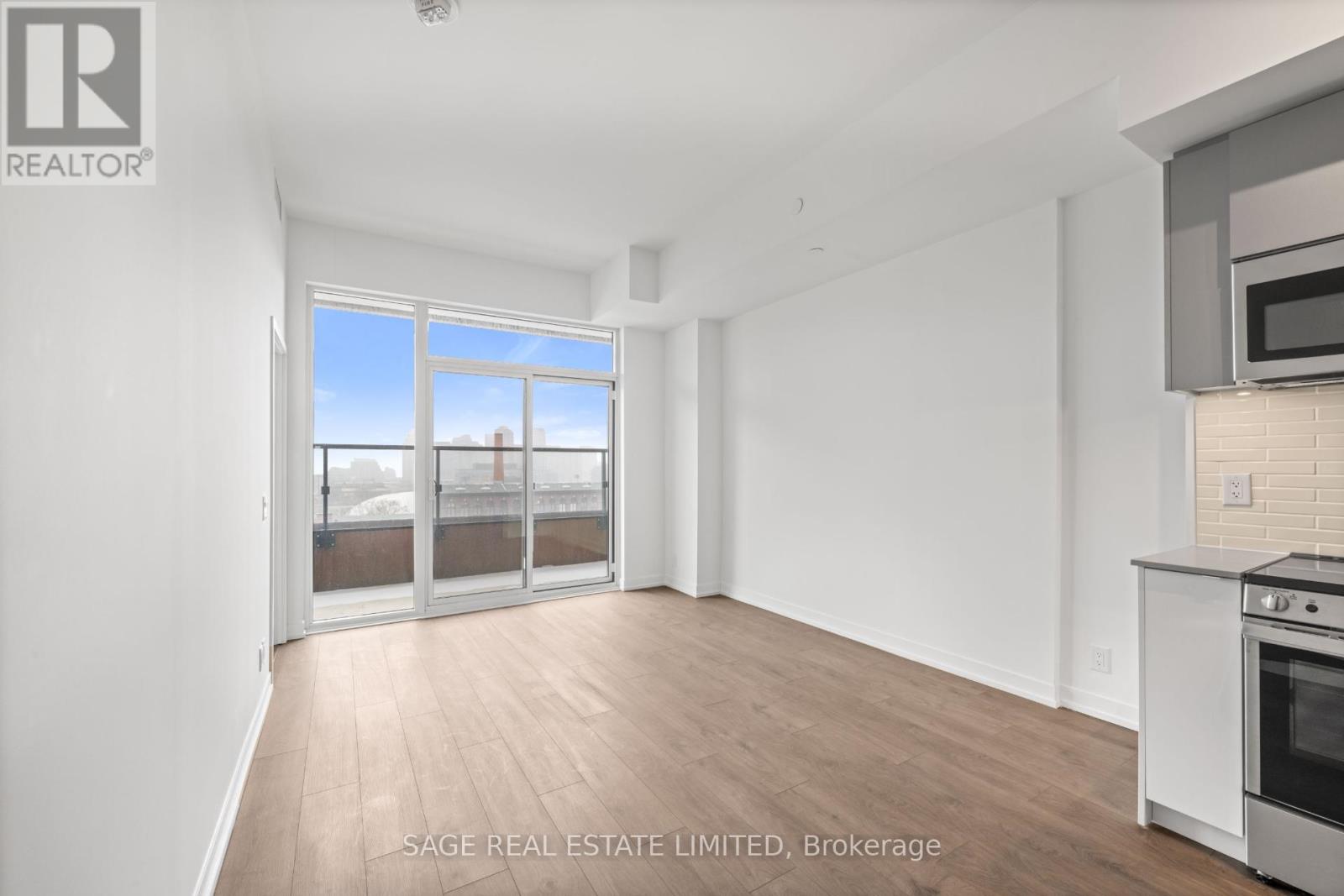 1122 - 270 Dufferin Street, Toronto, Ontario  M6K 0H8 - Photo 6 - W13223188