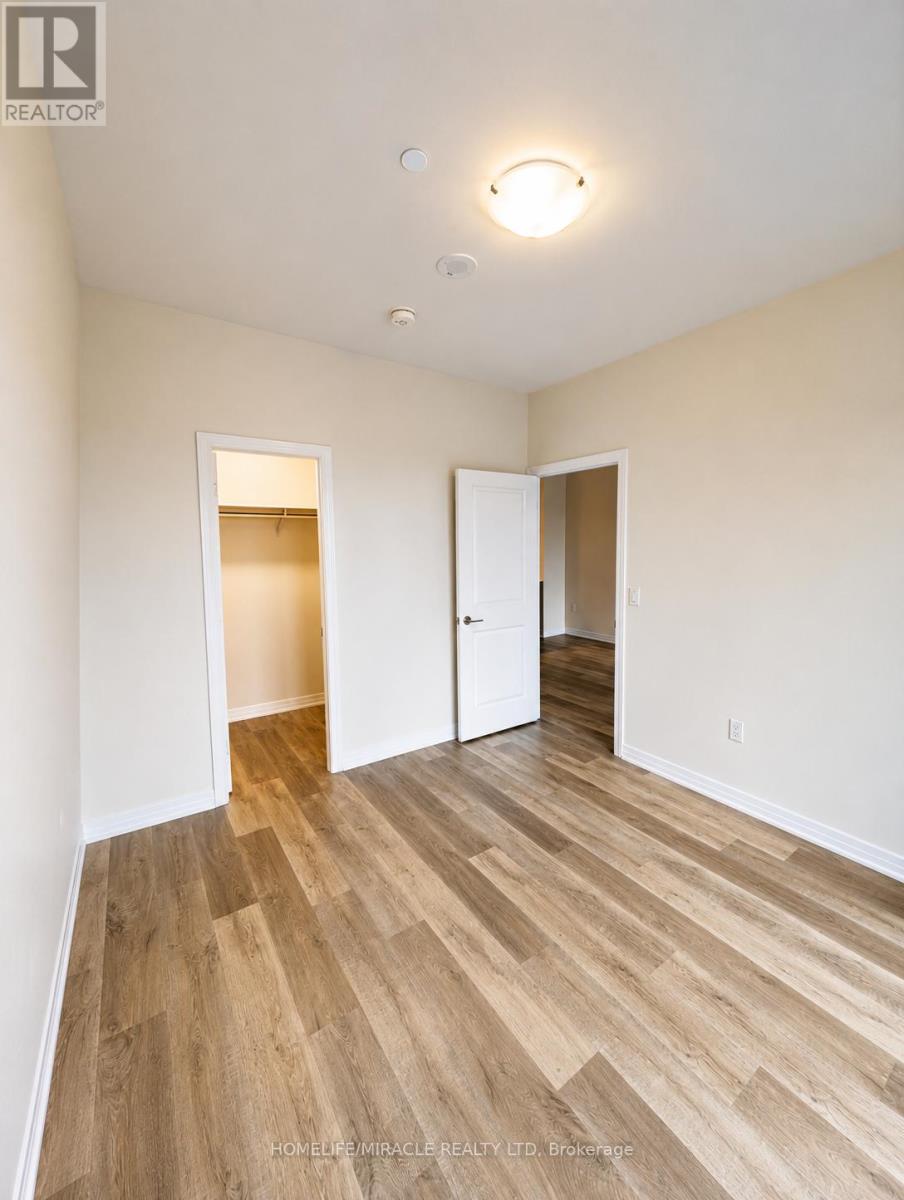 217 - 15 Watergarden Drive N, Mississauga, Ontario  L5R 0G8 - Photo 10 - W13223272